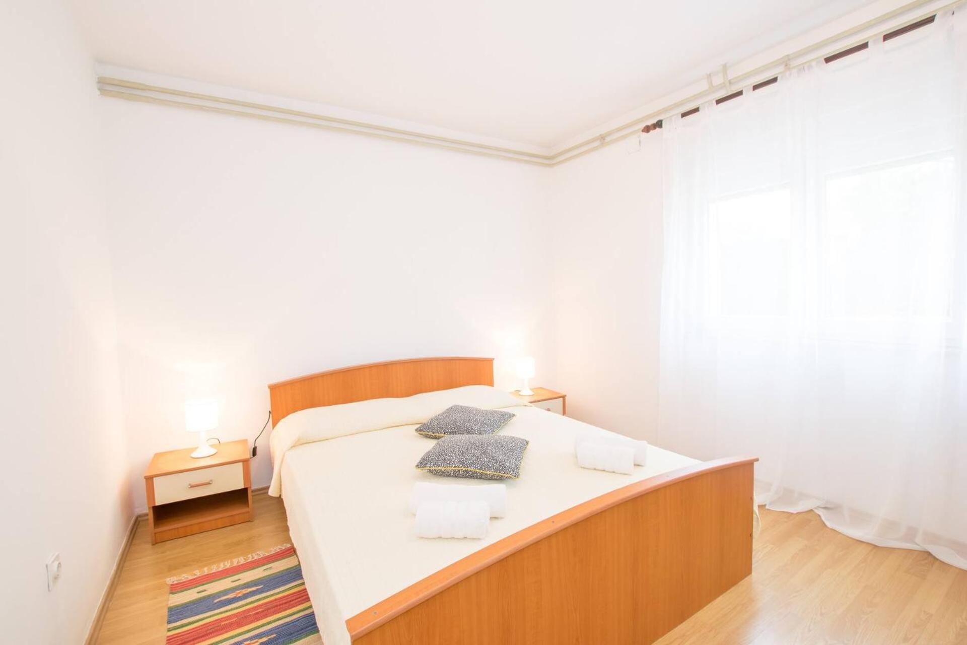מדולין Family House With 2 Apartments - Irma מראה חיצוני תמונה